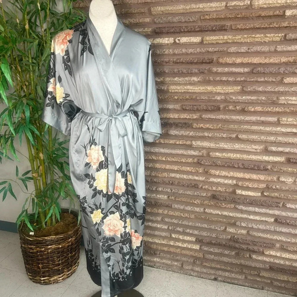 Old Shanghai Vintage Asian Floral Kimono Robe One Size - Picture 1 of 10